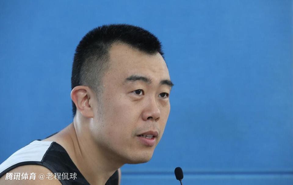 他的恩师，曾经在游历世界之前，对万破军袒露心声。